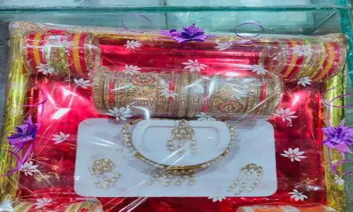 Bhagyashree Fashion