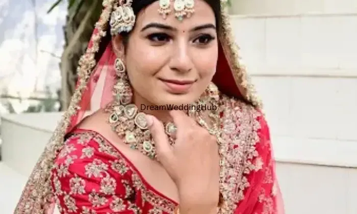 Bhawna Makeup Studio And Academy
