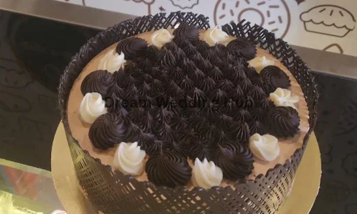 Bisk  Bake  Best Cake Shop
