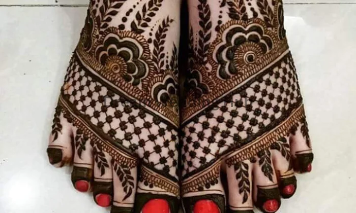 Bittu Mehndi  Tattoo