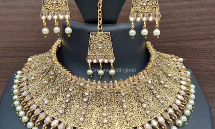 Bj Pearls