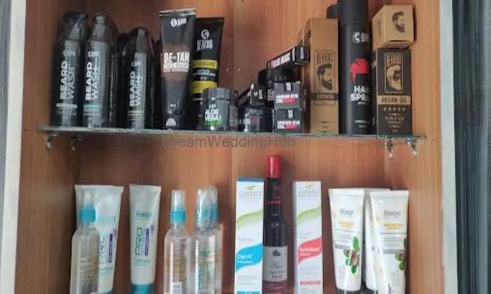 Black Heaven Unisex Beauty Studio