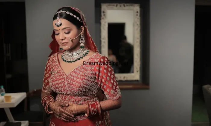 Blinkd By Deepika Ahuja