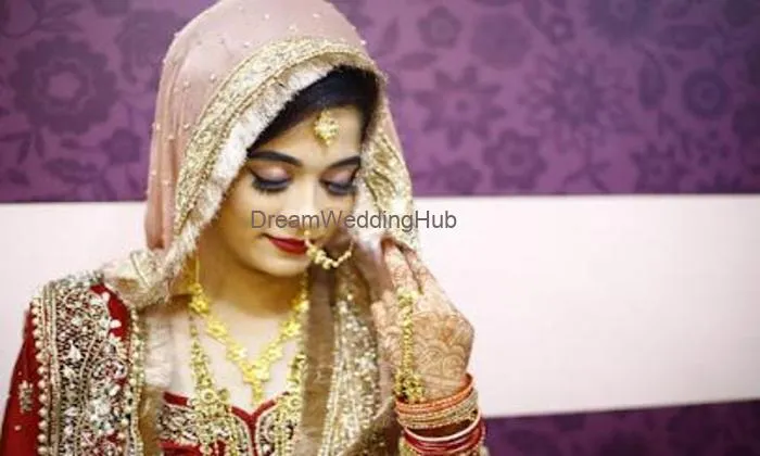 Bliss Beauty Salon | Makeup Artist In Prayagraj