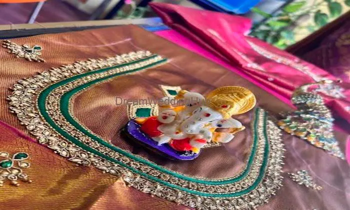 Blossom Boutique Ladies Tailor Hand Embroidery