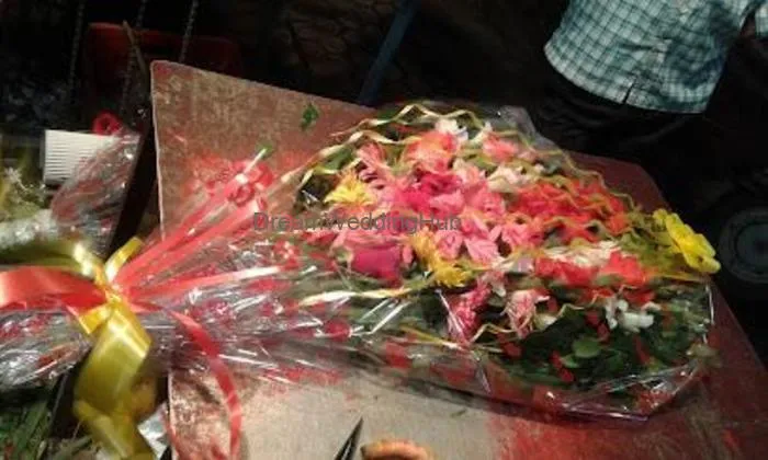 Butterfly Gifts & Fresh Flowers