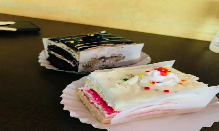Cake & Cream Factory - Nerul