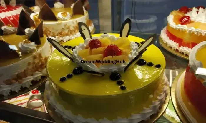 Cake Kingdom  Live Kitchen Cake Shop