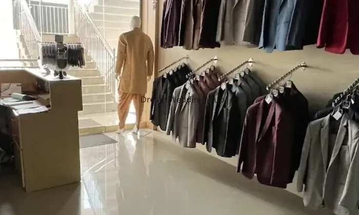Candid Suit Gallery Pala