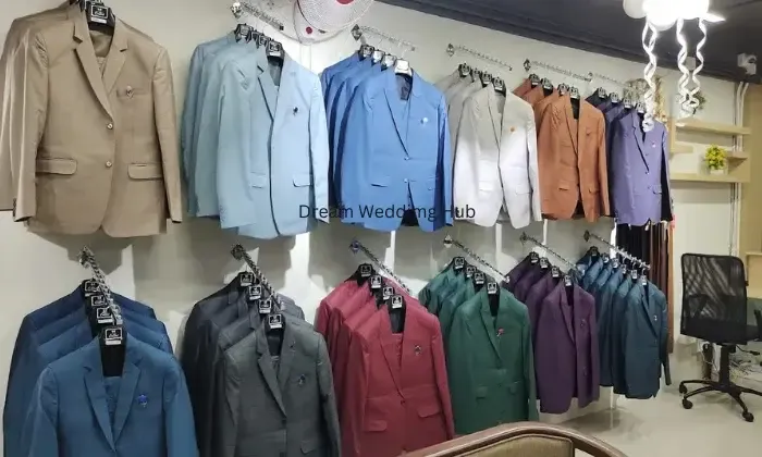 Candid Suit Gallerythodupuzha