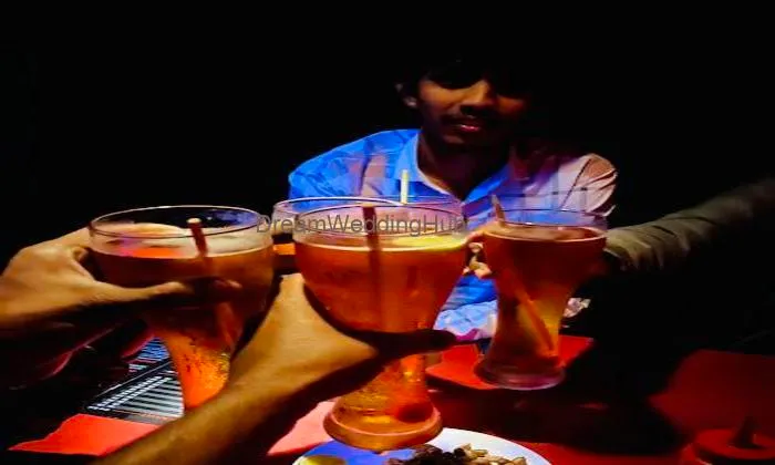 Car-o-bar Lounge