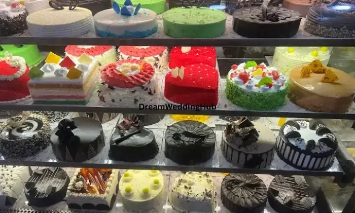 Caramellas Cake Shop