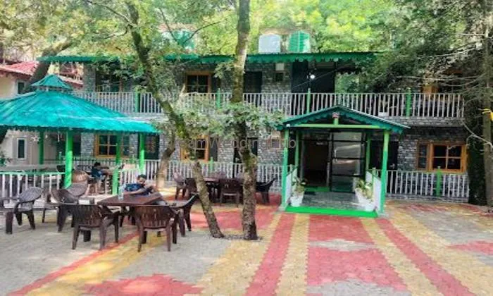 Cedar Woods Resort