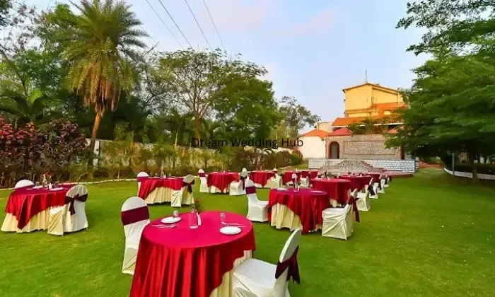 Celebrity Resort