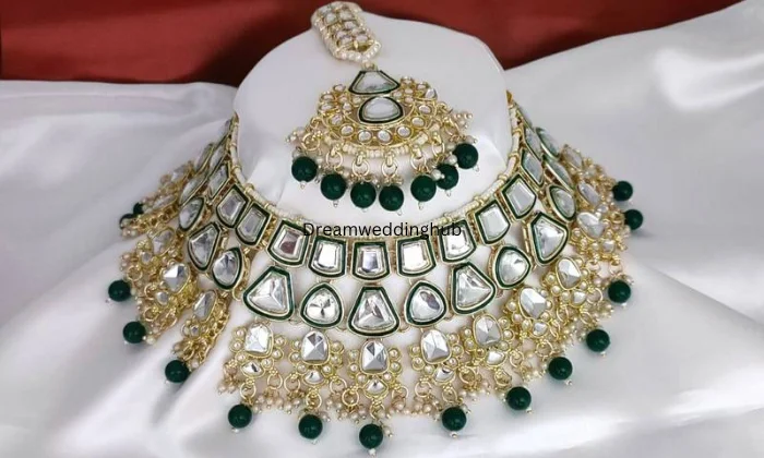 CHANDA JEWELLERS