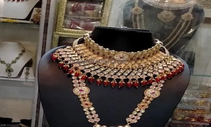 Chandni Dulhan Jewellery Shop