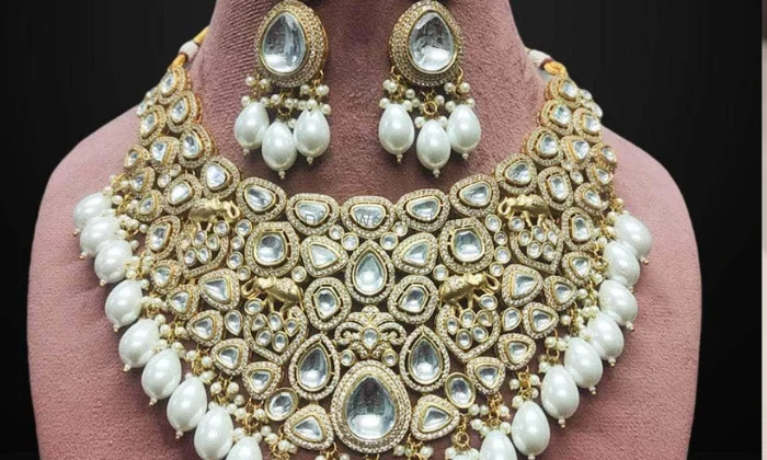 Chandra Jewellery