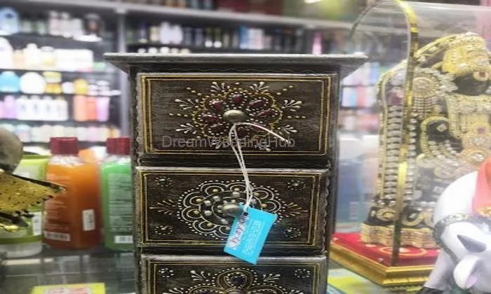 Channel – The Gift Shop | Tilak Nagar, Chembur