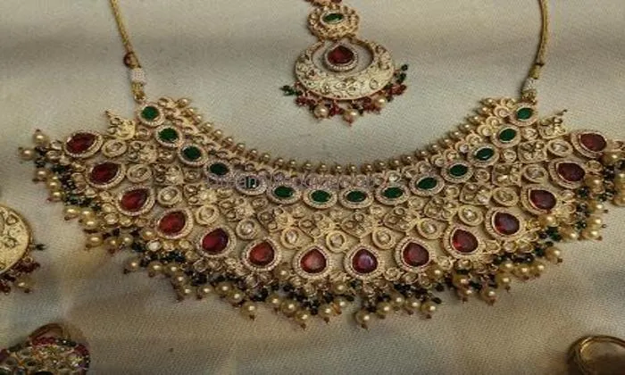 Chhabra Bridal Store