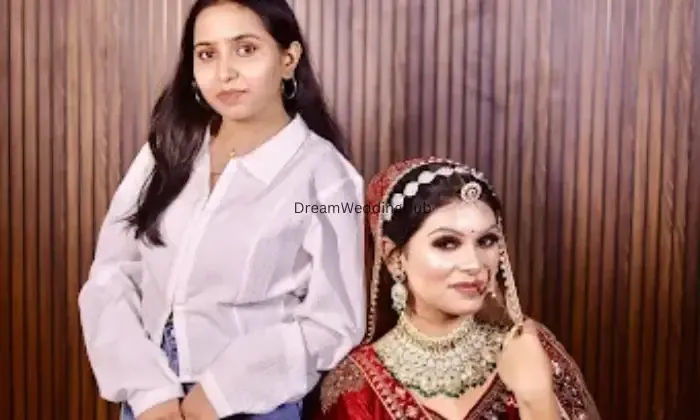 Chhavi Mua