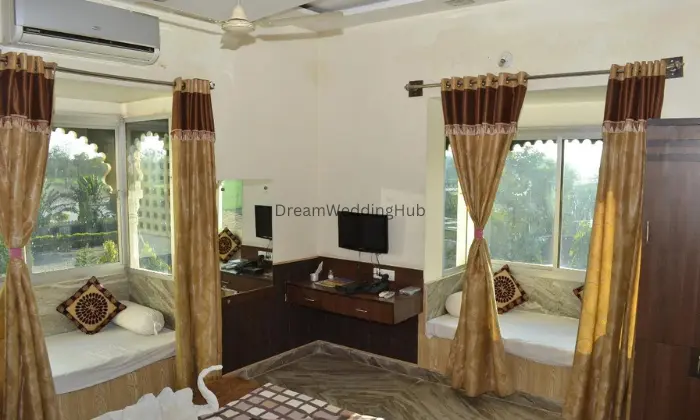 Chitrakoot Resort