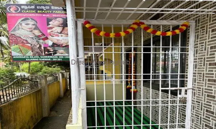 Classic Beauty Parlour And Tailoring