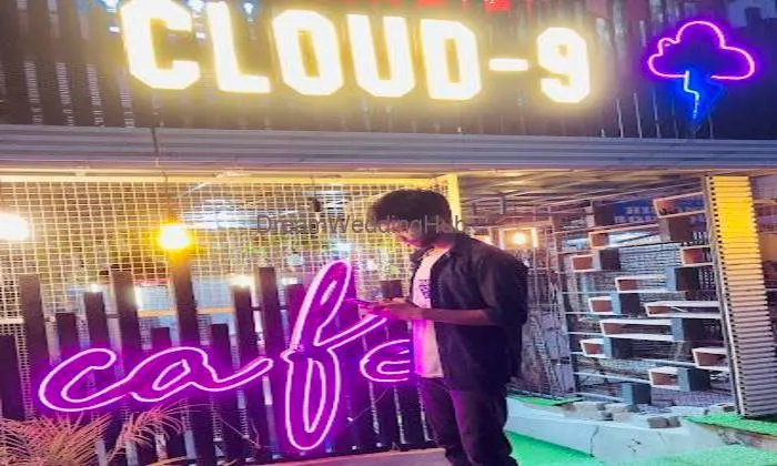 Cloud 9 Cafe & Restaurant Cloud 9 Cafe & Restaurant