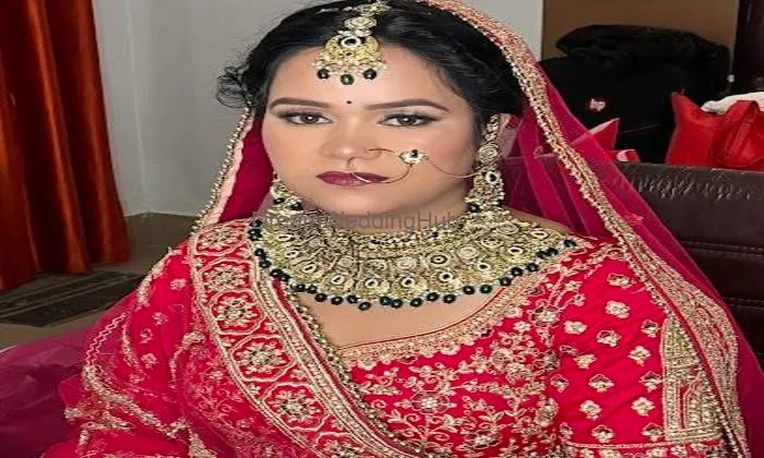 Coiffures Salon & Academy - Womaniya Beauty Salon Coiffures Salon & Academy - Womaniya Beauty Salon
