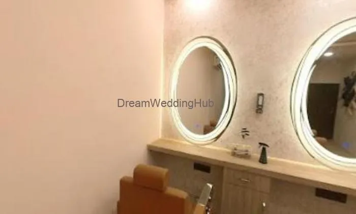 Colours Salon And Spa Unisex