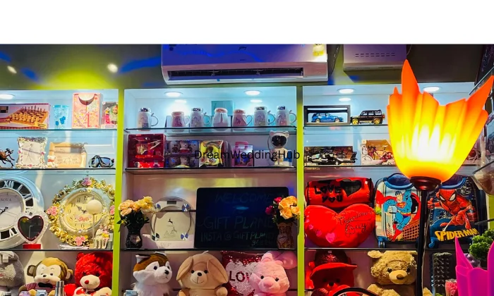 Complete Gift House