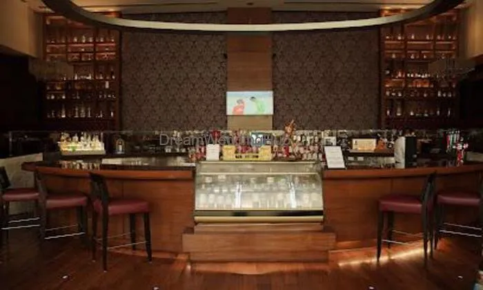 Connexions - Crowne Plaza