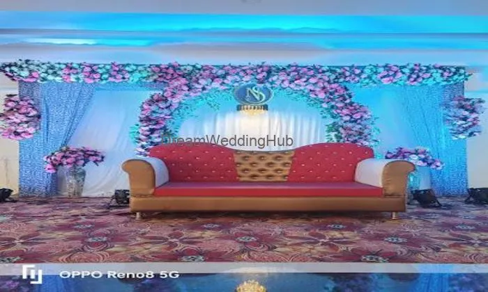 Crown Events And Decore