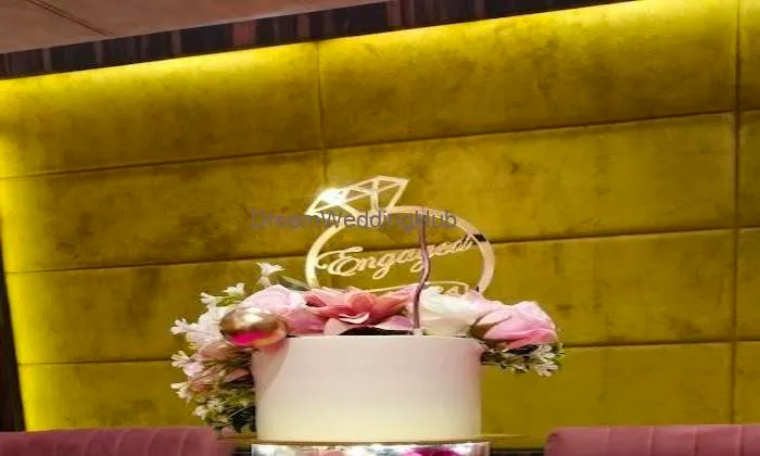 Crumbs And Cream By Megha ( Patisserie & Boulengire) Crumbs And Cream By Megha ( Patisserie & Boulengire)