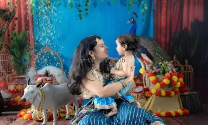 D M Studio [ Specialist Maternity & Newborn]