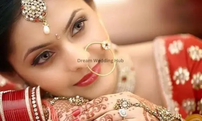 Damini Beauty Salon