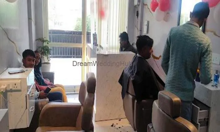 Dazzle N’ Luxe Unisex Salon