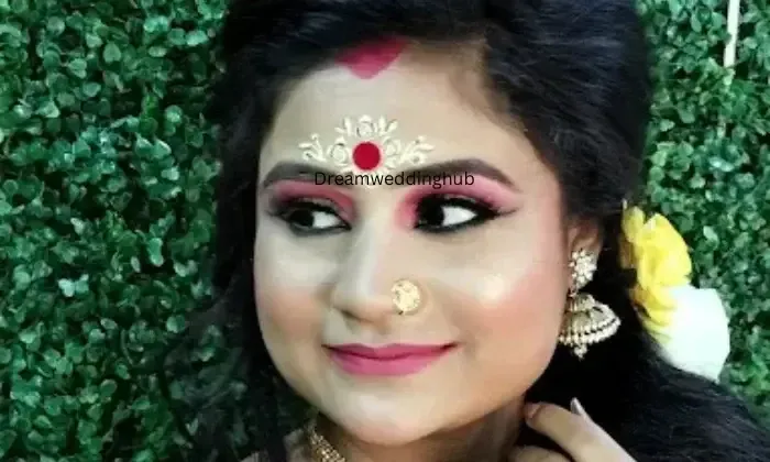 Dazzling Makeover By Paromita