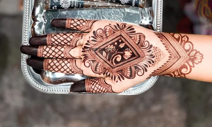 De' Green Henna