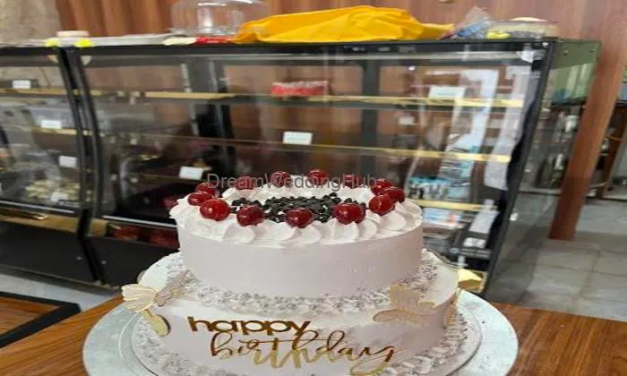 De Mom's Cake House