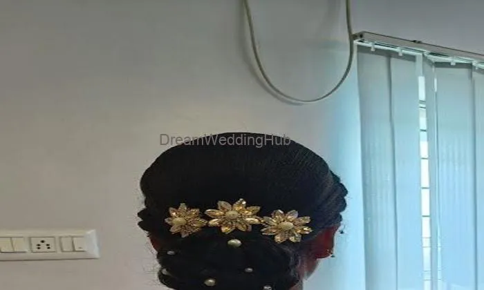Deepa Best Makeup Artist In Hubli Deepa Best Makeup Artist In Hubli