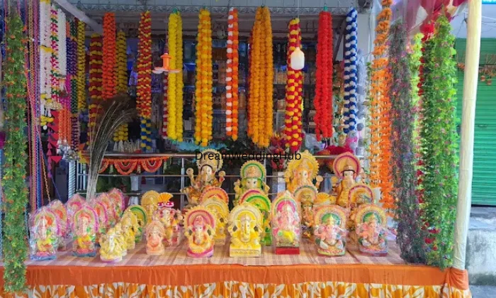 Deepak Gift Point