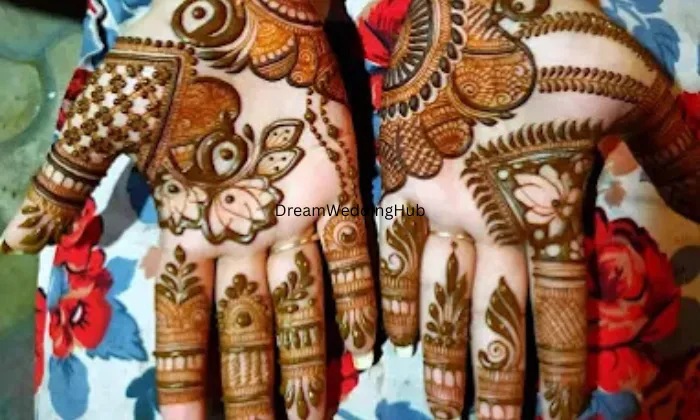 Deepak Mehandi Art/ Deepak Mehandi Art/