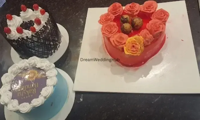 Deeps Cakes