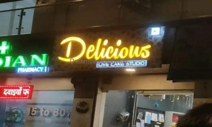 Delicious Live Cake Studio