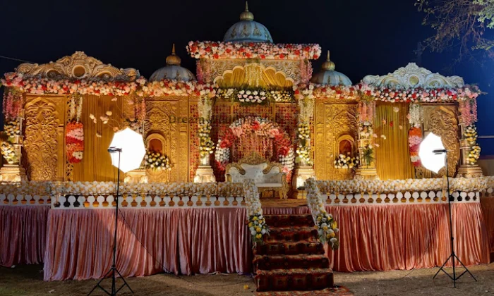 Denanath Decorators
