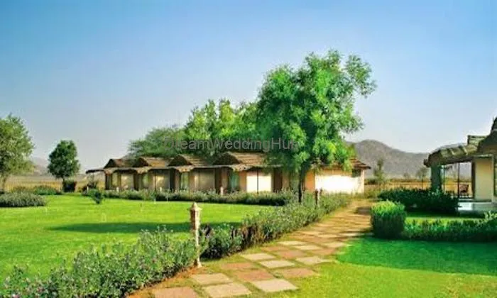 Dera Village, The Clement Retreats