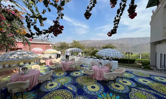 Desi Thath Resort