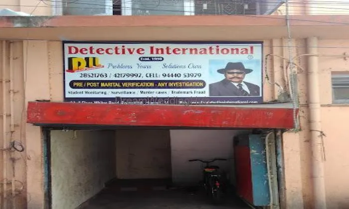 Detective Interenational
