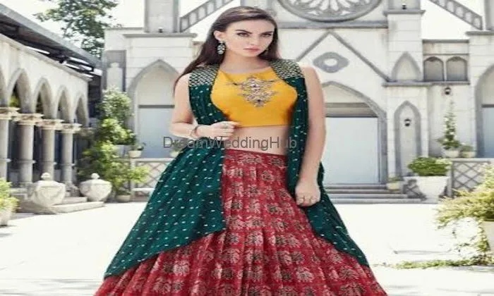 Devika Silk Palace & Aasri's - Best Women Designer Outfits In Ahmedabad