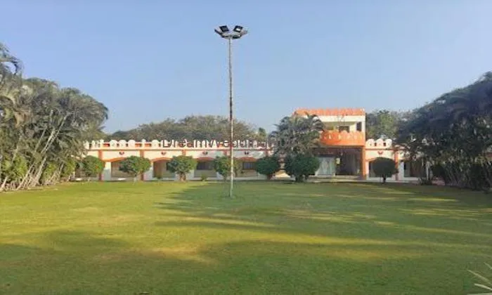 Devkinandan Lawns